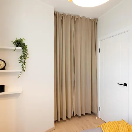 Old Cozy One Bedroom Apartament *