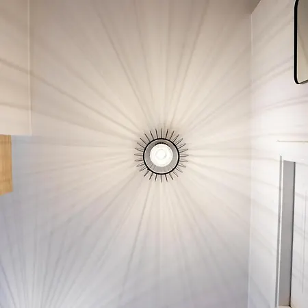 Old Cozy One Bedroom Apartament *