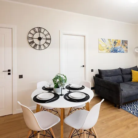 Old Cozy One Bedroom Apartament
